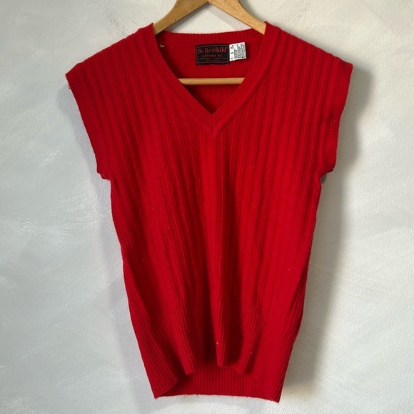 Vintage Angora Lambswool vest top cherry red size small ribbed v neck - Picture 2 of 7